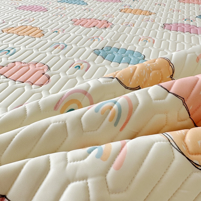 91家纺网 家纺一手货源 找家纺 纽缦 2023新款乳胶床裙三件套 彩云