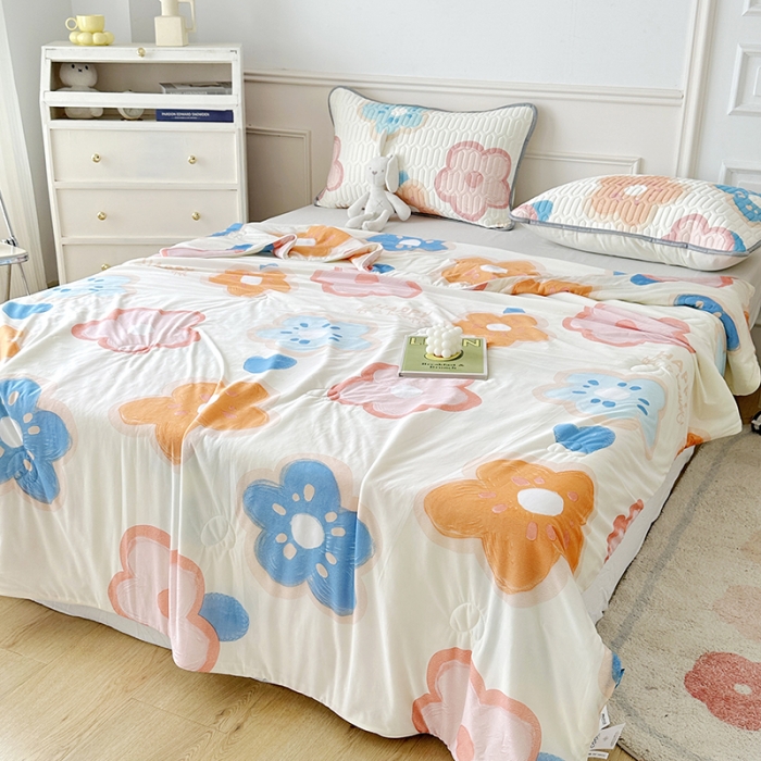 91家纺网 家纺一手货源 找家纺 纽缦 2023新款乳胶床裙四件套 春暖花语