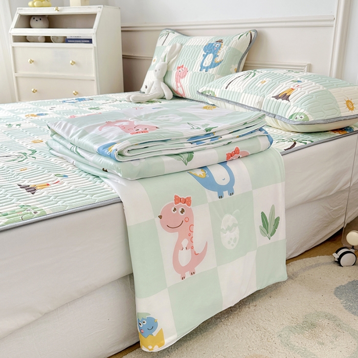 91家纺网 家纺一手货源 找家纺 纽缦 2023新款乳胶床裙四件套 恐龙假期