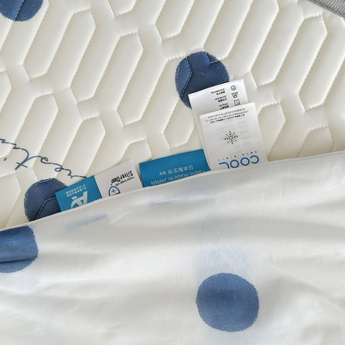 91家纺网 家纺一手货源 找家纺 纽缦 2023新款乳胶床裙四件套 萌小熊-蓝