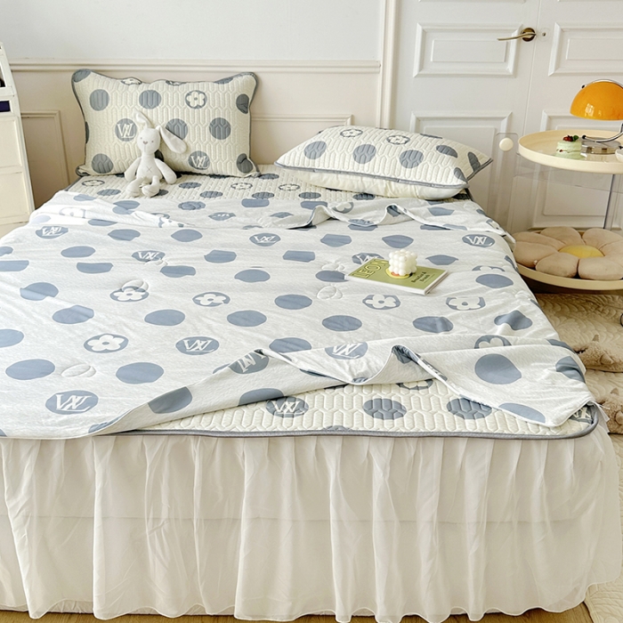 91家纺网 家纺一手货源 找家纺 纽缦 2023新款乳胶床裙四件套 时光