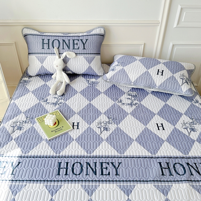 91家纺网 家纺一手货源 找家纺 纽缦 2023新款乳胶床裙四件套 时尚情怀