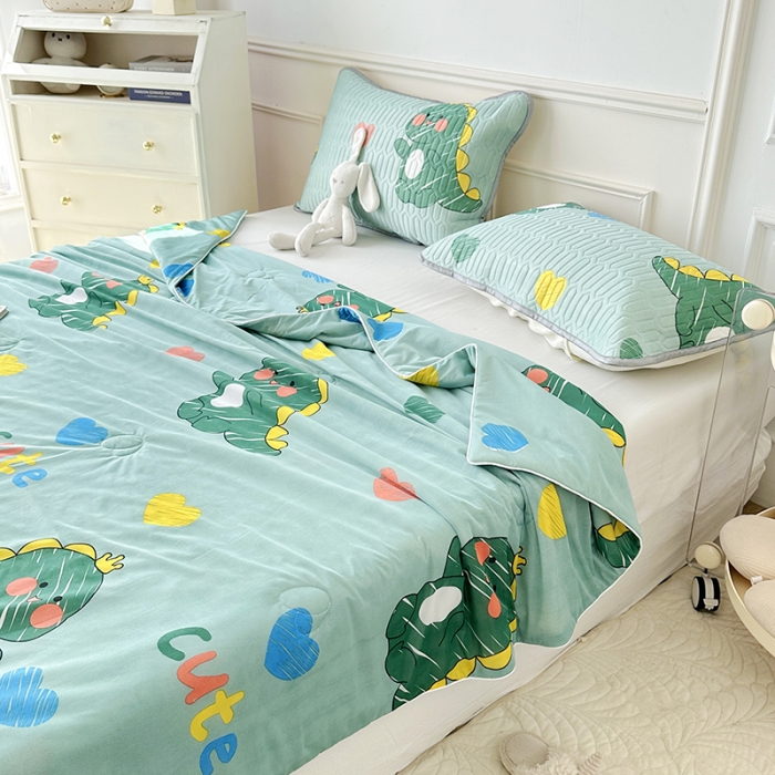 91家纺网 家纺一手货源 找家纺 纽缦 2023新款乳胶床裙四件套 小恐龙-绿