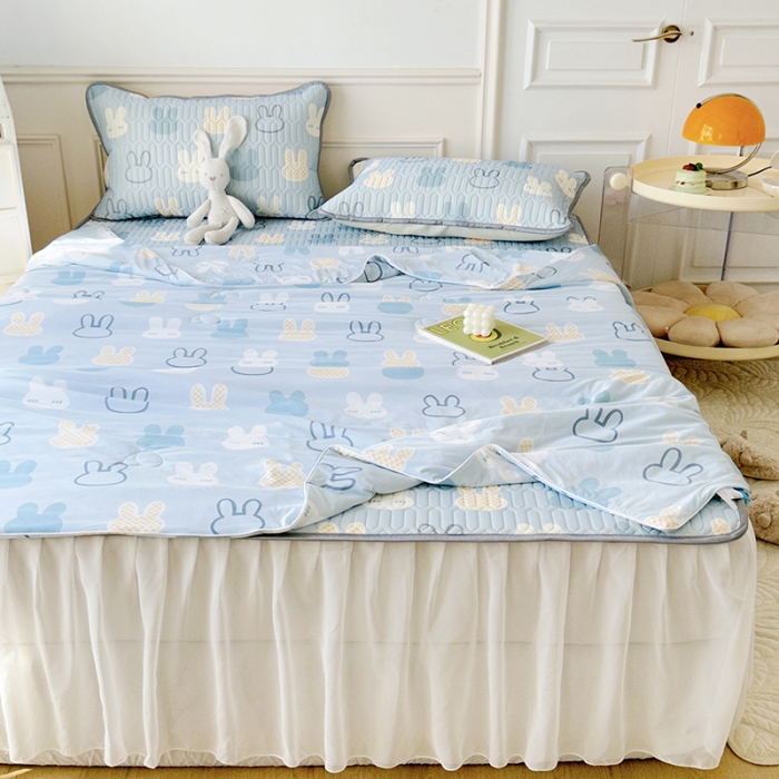 91家纺网 家纺一手货源 找家纺 纽缦 2023新款乳胶床裙四件套 小兔出没