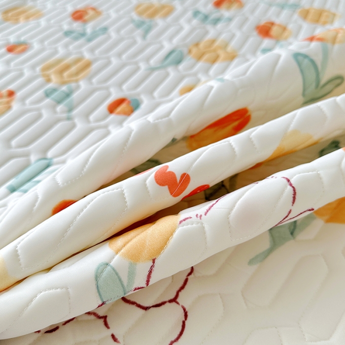 91家纺网 家纺一手货源 找家纺 纽缦 乳胶床笠三件套 兔精灵-奶白