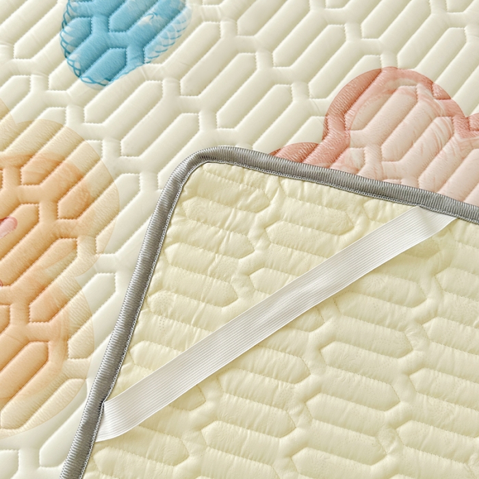 91家纺网 家纺一手货源 找家纺 纽缦 乳胶床单三件套 春暖花语