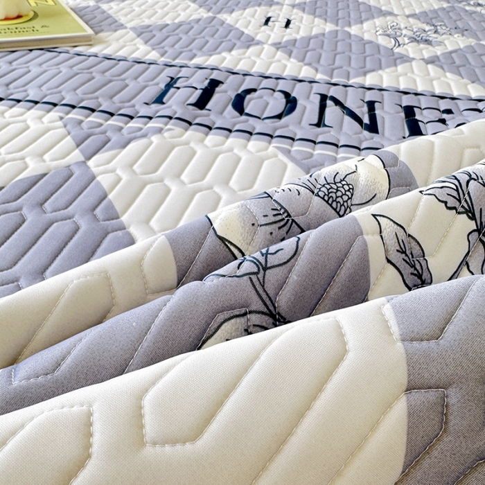 91家纺网 家纺一手货源 找家纺 纽缦 乳胶床单三件套 时尚情怀