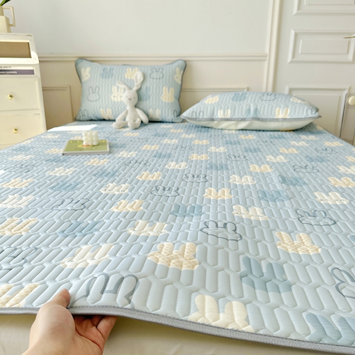 91家纺网 家纺一手货源 找家纺 纽缦 乳胶床单三件套 小兔出没