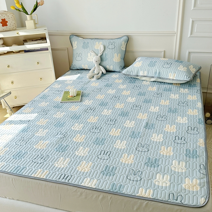 91家纺网 家纺一手货源 找家纺 纽缦 乳胶床单三件套 小兔出没