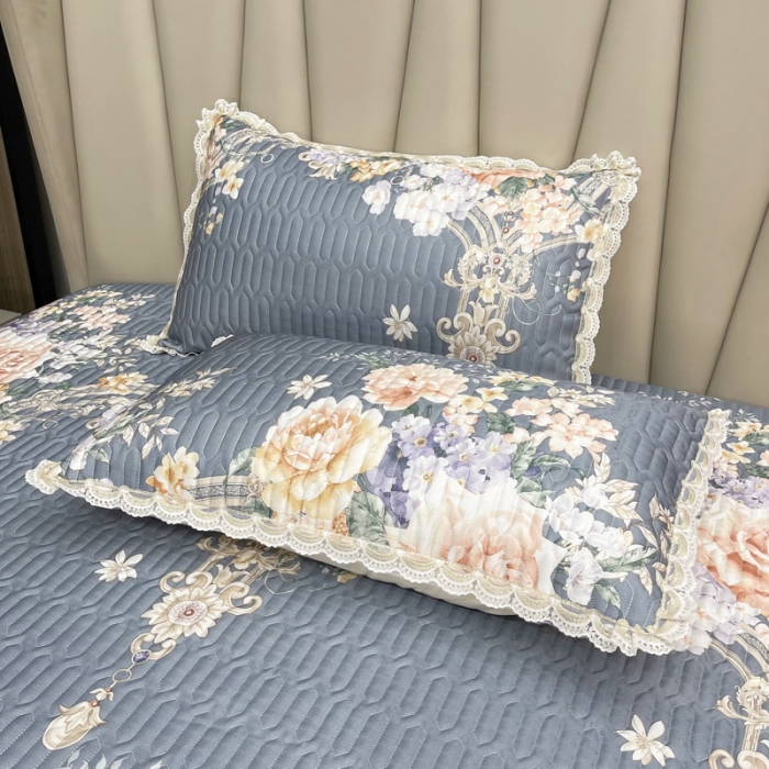 91家纺网 家纺一手货源 找家纺 恋尚 2023新款冰丝夹棉床盖款软凉席印花三件套 花菲玉