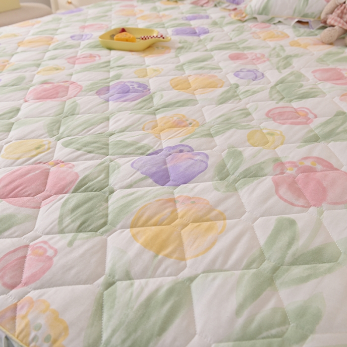 91家纺网 家纺一手货源 找家纺 美达 2025全棉蕾丝小花边夹棉床裙 春日蜜糖