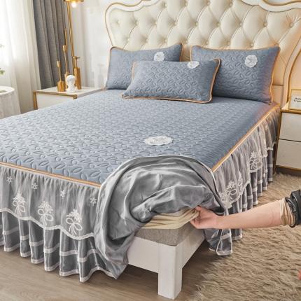 91家纺网 家纺一手货源 找家纺 恋尚 2023新款纯色0.5乳胶床笠式床裙款凉席三件套（可脱卸） 米亚-蓝灰