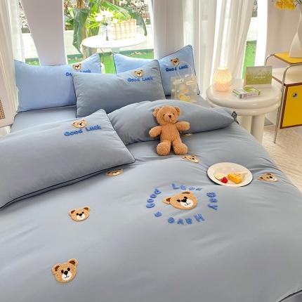 91家纺网 家纺一手货源 找家纺 （总）小主驾到 2023新款小熊毛巾绣水洗棉四件套