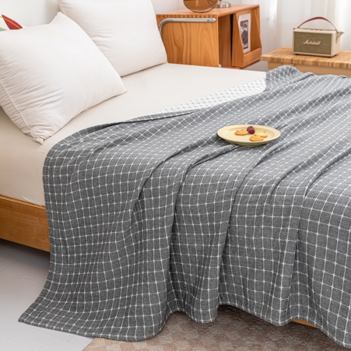 91家纺网 家纺一手货源 找家纺 卡奥 2024款日式水洗纯棉三层纱夏被毛巾被盖毯毛毯 十字格-灰