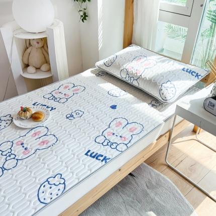 91家纺网 家纺一手货源 找家纺 （总）柒月2023新款小清新乳胶凉席（学生床图）