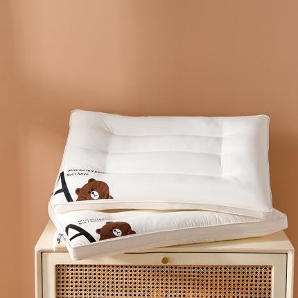 91家纺网 家纺一手货源 找家纺 （总）仁宇枕业 2023年新款A类无荧光全棉A+熊儿童酒店低枕头