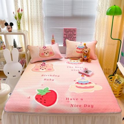 91家纺网 家纺一手货源 找家纺 顾里 2023新款设计师款韩系ins风软席 小熊蛋糕