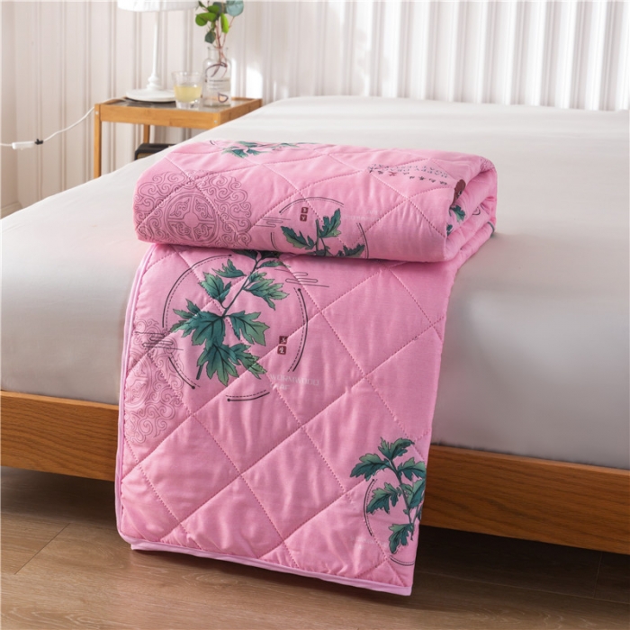 91家纺网 家纺一手货源 找家纺 亚龙 2023新款功能性微电能艾草驱蚊被 艾草-红