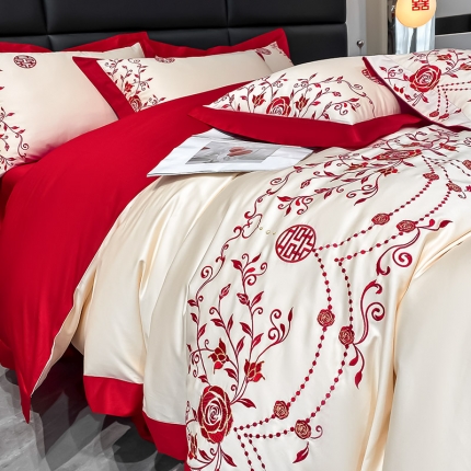 91家纺网 家纺一手货源 找家纺 60支长绒棉婚庆四件套大红色结婚新疆棉喜庆床单被套简约纯色刺绣床上用品 玫瑰情缘-喜庆红