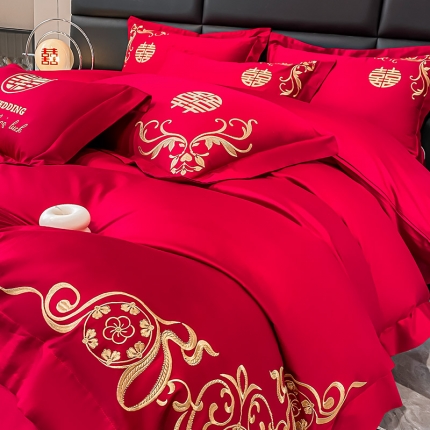 91家纺网 家纺一手货源 找家纺 60支长绒棉婚庆四件套大红色结婚新疆棉喜庆床单被套简约纯色刺绣床上用品 玫瑰情缘-喜庆红