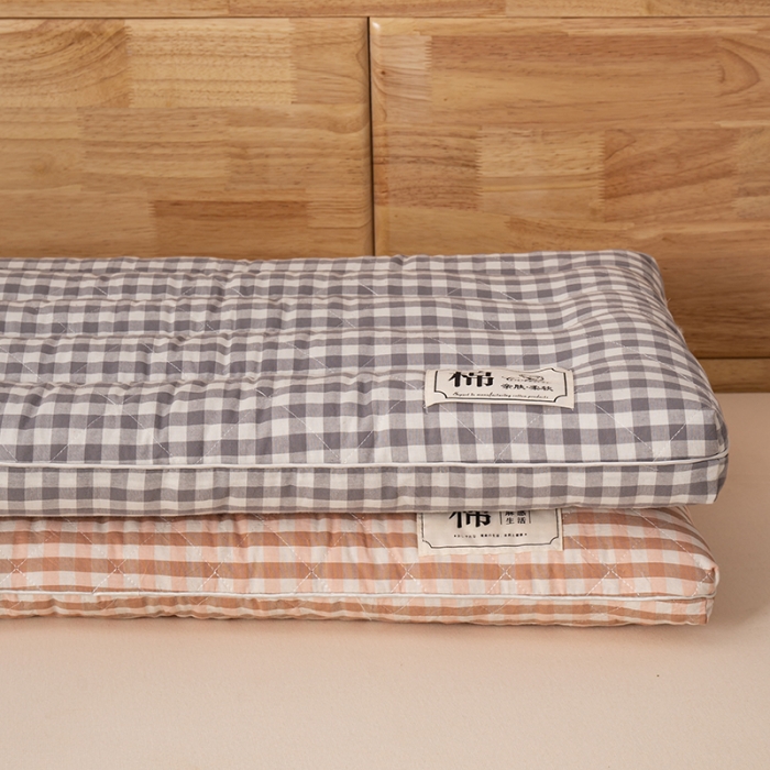 91家纺网 家纺一手货源 找家纺 （总）贵夫人 2023新款水洗棉格子枕（粉&amp;灰）枕芯枕头