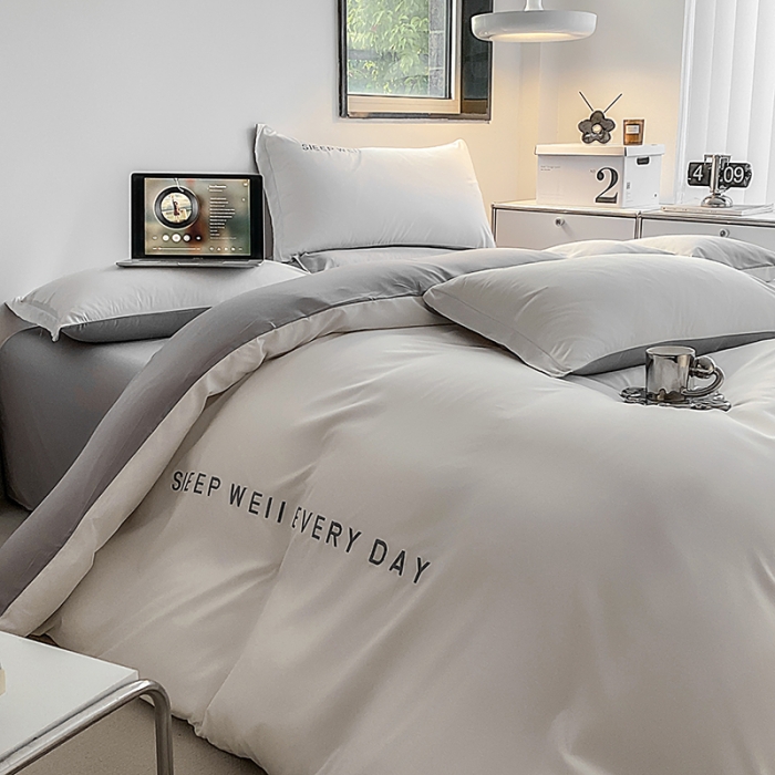 91家纺网 家纺一手货源 找家纺 （总）啊雅 2025新款双拼绣花四季款磨毛四件套