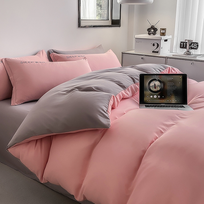 91家纺网 家纺一手货源 找家纺 啊雅 2025新款双拼绣花四季款磨毛四件套 奶粉加奶浅灰