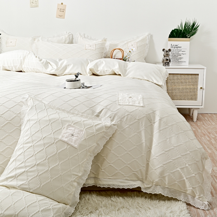 91家纺网 家纺一手货源 找家纺 宅家居 2023新款双层纱菱形格贴布绣花边四件套-罗威系列 罗威-奶白