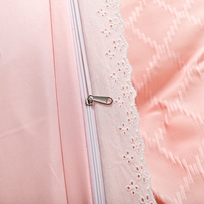 91家纺网 家纺一手货源 找家纺 宅家居 2023新款双层纱菱形格贴布绣花边四件套-罗威系列 罗威-桃粉