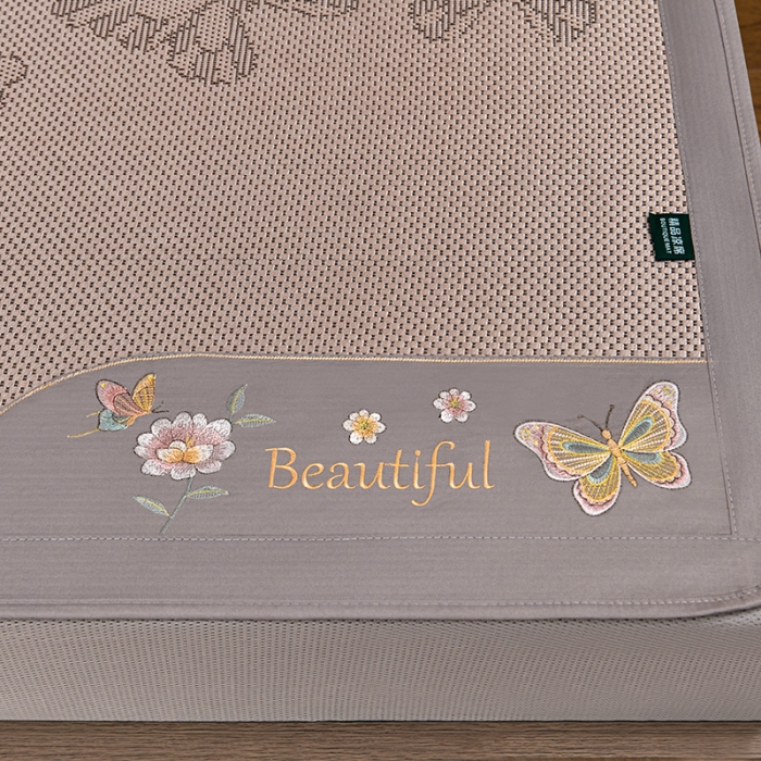 91家纺网 家纺一手货源 找家纺 简一2024新款荷塘月色系列冰藤凉席床笠款 蝶恋花-提花香槟