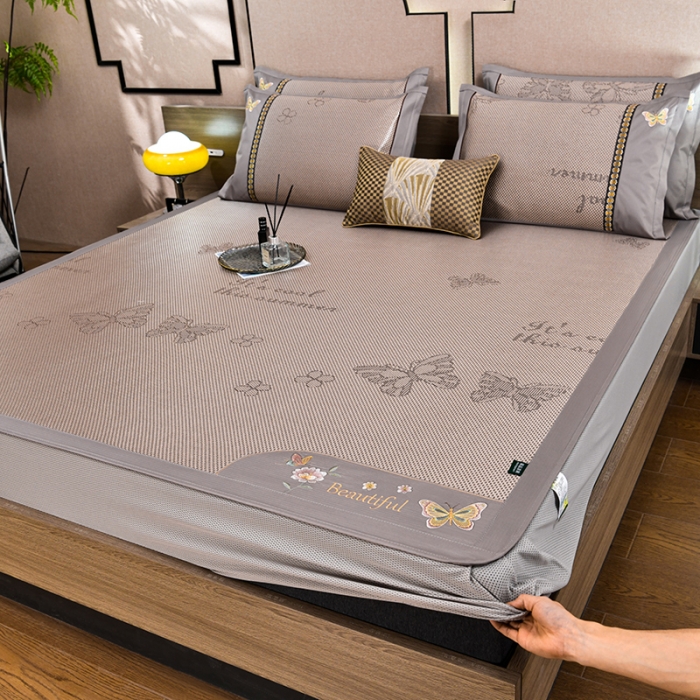 91家纺网 家纺一手货源 找家纺 简一2024新款荷塘月色系列冰藤凉席床笠款 蝶恋花-提花香槟