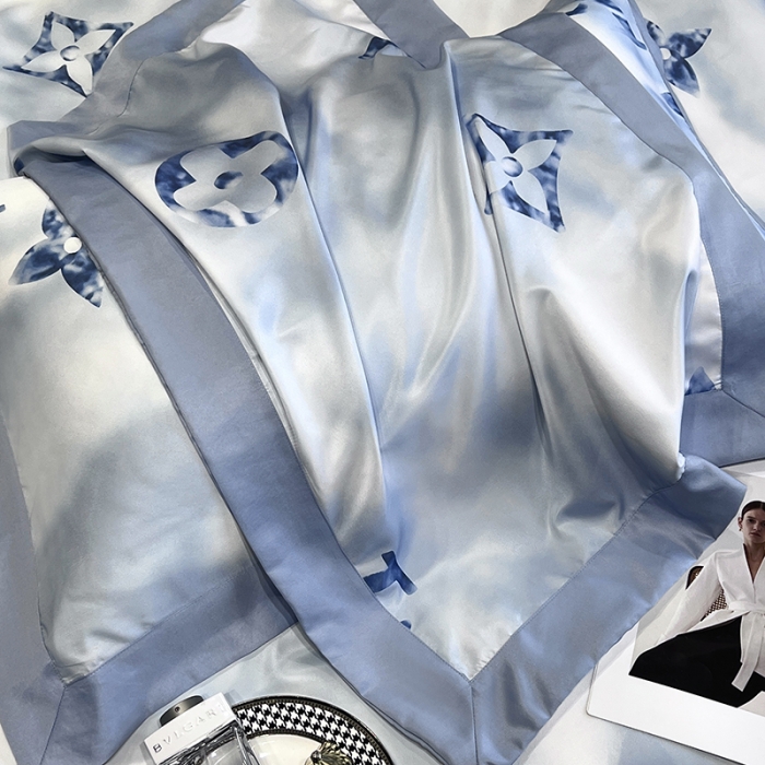 91家纺网 家纺一手货源 找家纺 优悦 2023新款水洗真丝轻奢印花款四件套 云中-蓝