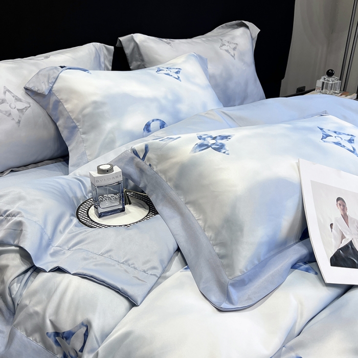 91家纺网 家纺一手货源 找家纺 优悦 2023新款水洗真丝轻奢印花款四件套 云中-蓝