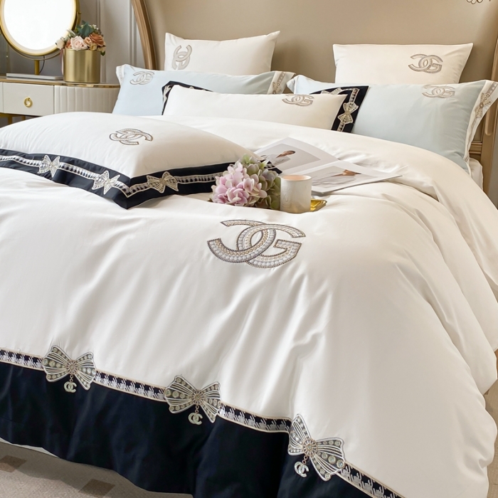 91家纺网 家纺一手货源 找家纺 品家居 2025新款全棉长绒棉四件套-初恋情结 初恋情节-白