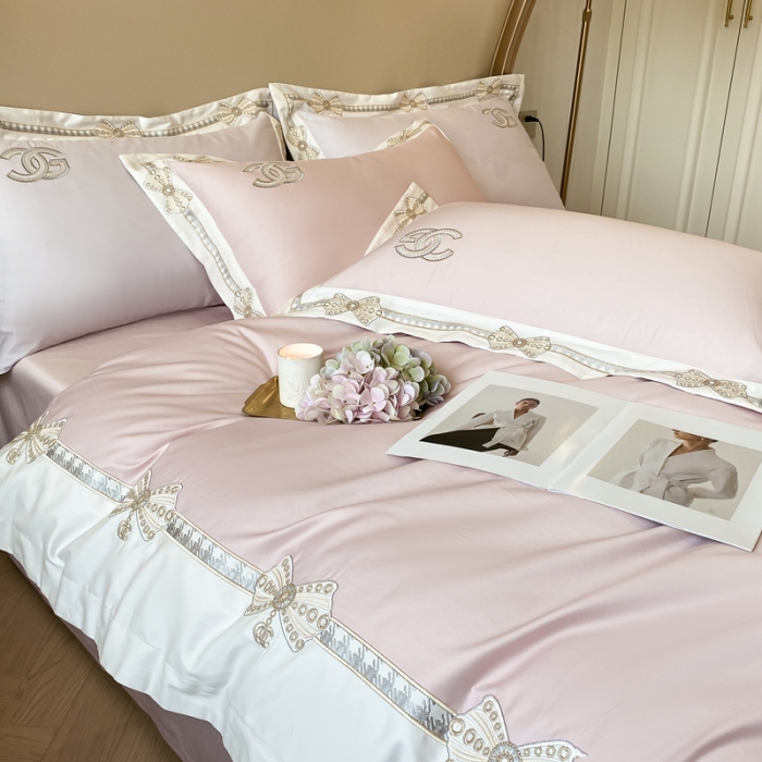 91家纺网 家纺一手货源 找家纺 品家居 2025新款全棉长绒棉四件套-初恋情结 初恋情节-粉