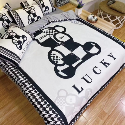 91家纺网 家纺一手货源 找家纺 2023春夏新款潮牌水洗真丝四件套夏季可以裸睡床单床笠款可以网销