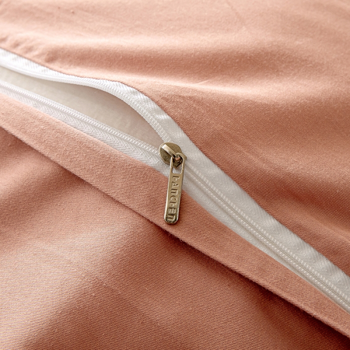 91家纺网 家纺一手货源 找家纺 涵宸 2023新款全棉提花四件套 空城（珍珠白+豆沙）