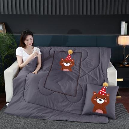 91家纺网 家纺一手货源 找家纺 （总）素玖抱枕被 2023新款加厚精梳棉抱枕被-可爱熊系列