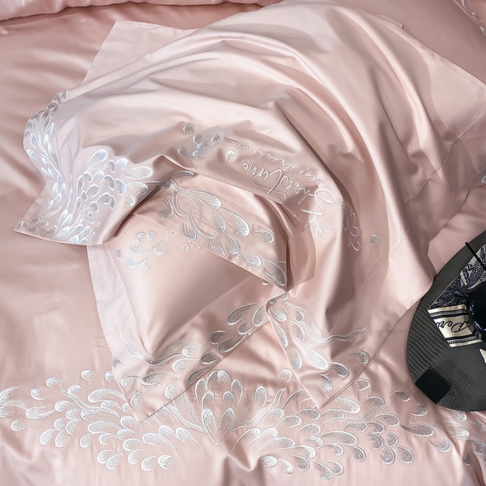 91家纺网 家纺一手货源 找家纺 亲亲公主 2025新款100支全棉四件套-羽衣 羽衣粉色