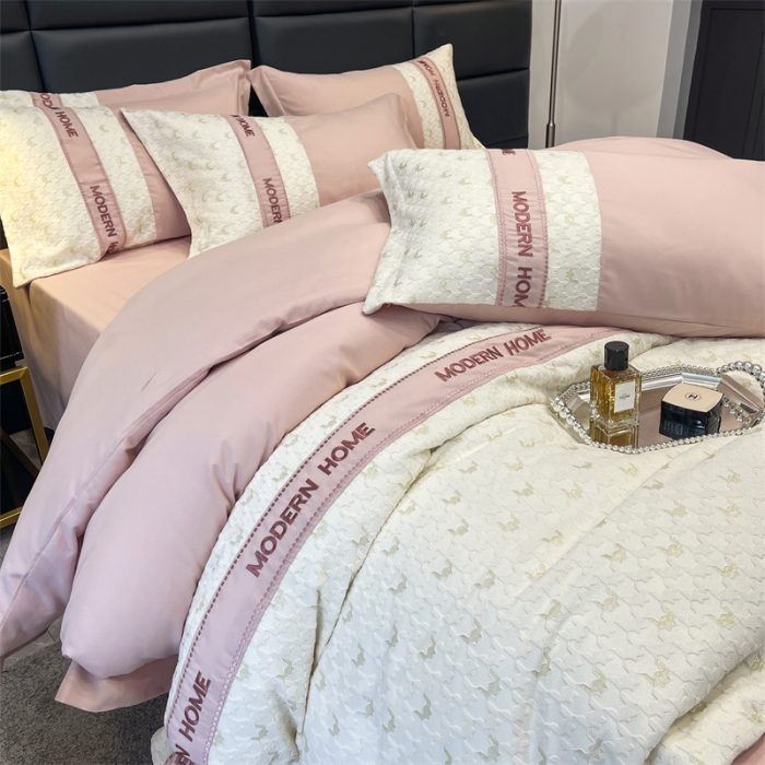 91家纺网 家纺一手货源 找家纺 (总) 布可 2025新款千鸟格立体雕花刺绣四件套