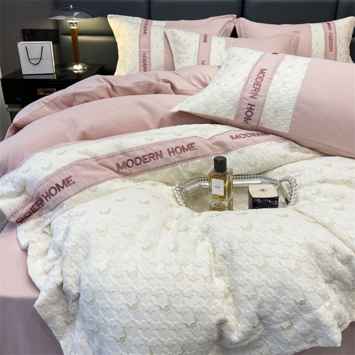 91家纺网 家纺一手货源 找家纺 (总) 布可 2025新款千鸟格立体雕花刺绣四件套