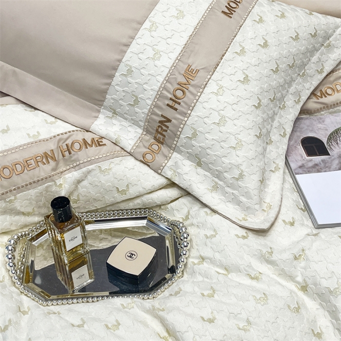 91家纺网 家纺一手货源 找家纺 布可 2025新款千鸟格立体雕花刺绣四件套 千鸟格.奢华金