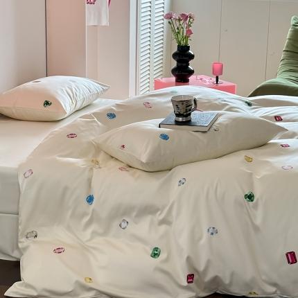91家纺网 家纺一手货源 找家纺 赫帛 2023新款轻奢50s缎纹数码印花长绒棉四件套 缤纷彩钻-米白