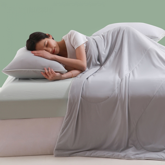 91家纺网 家纺一手货源 找家纺 柔享家（原芷澜家纺） 2025新款A类凉感丝凉凉西瓜被 灰