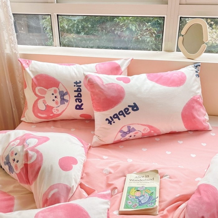 91家纺网 家纺一手货源 找家纺 金丝鸟 2023新款全棉斜纹13370枕套 甜心小兔