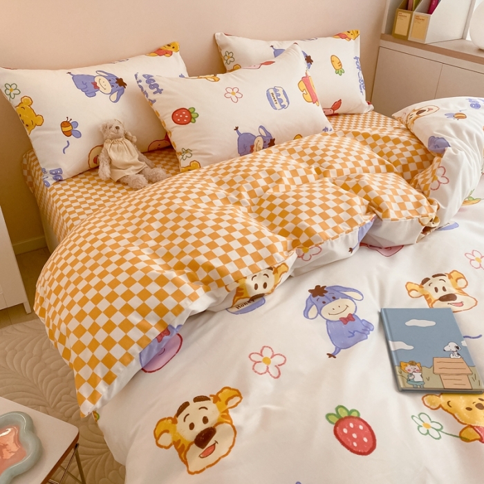 91家纺网 家纺一手货源 找家纺 金丝鸟 2023新款全棉斜纹13370枕套 维尼伙伴