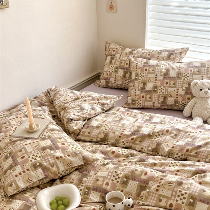 91家纺网 家纺一手货源 找家纺 棉眠 2023新款万神殿全棉系列四件套 奶油熊