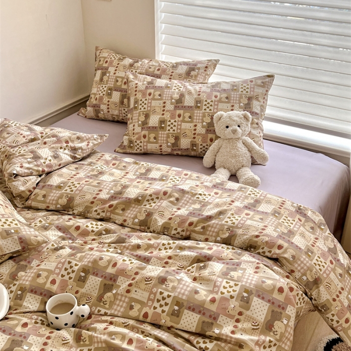 91家纺网 家纺一手货源 找家纺 棉眠 2023新款万神殿全棉系列四件套 奶油熊