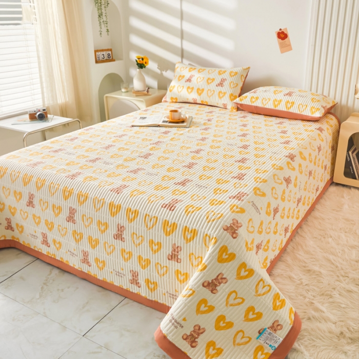 91家纺网 家纺一手货源 找家纺 水洗棉麻床盖大豆纤维夹棉加厚宿舍铺盖两用床单床裙保护垫爱心兔