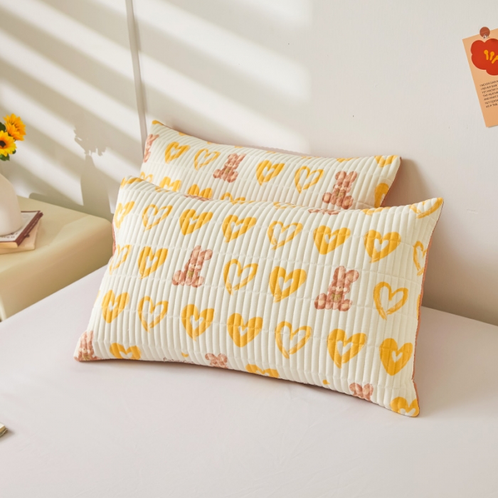 91家纺网 家纺一手货源 找家纺 水洗棉麻床盖大豆纤维夹棉加厚宿舍铺盖两用床单床裙保护垫爱心兔